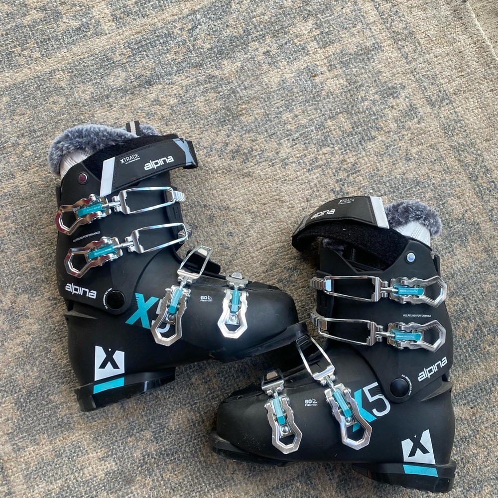 Alpina Black Ski Boots with Blue Accents